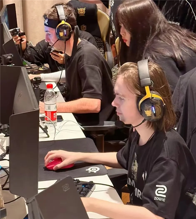 爆料人：ENCE试训结束将会签下Neityu